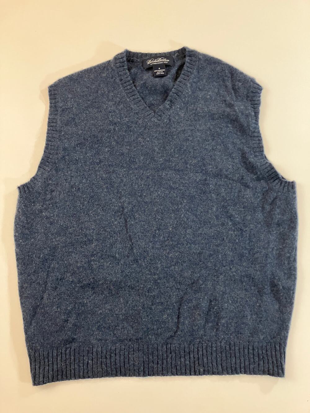 Vintage Brooks Brothers Men M Blue 100% Lambswool V Neck Sweater Vest Hong Kong